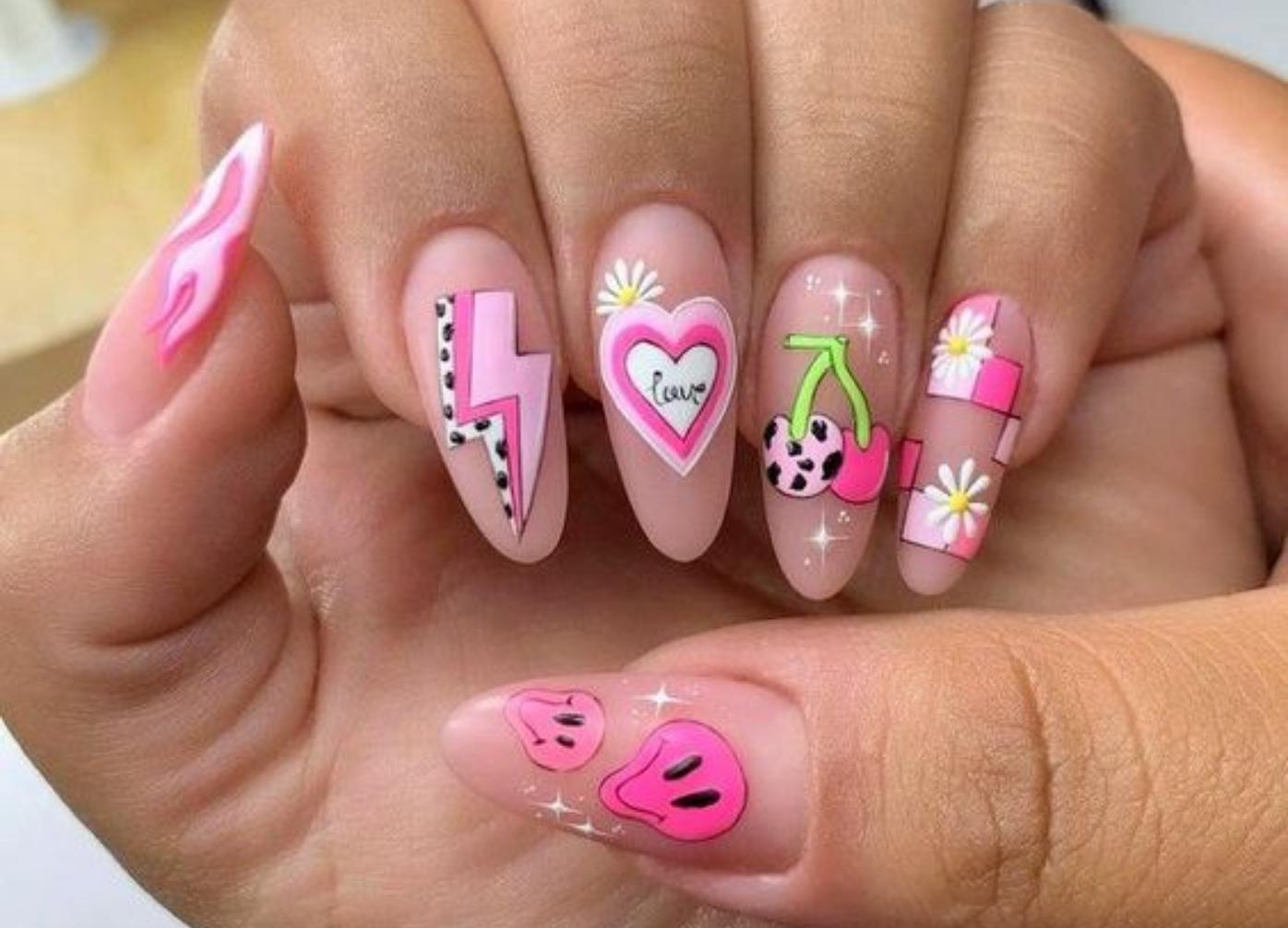 Ιδέες-για-Indie-Nails-συνδυασμός-σχεδίων