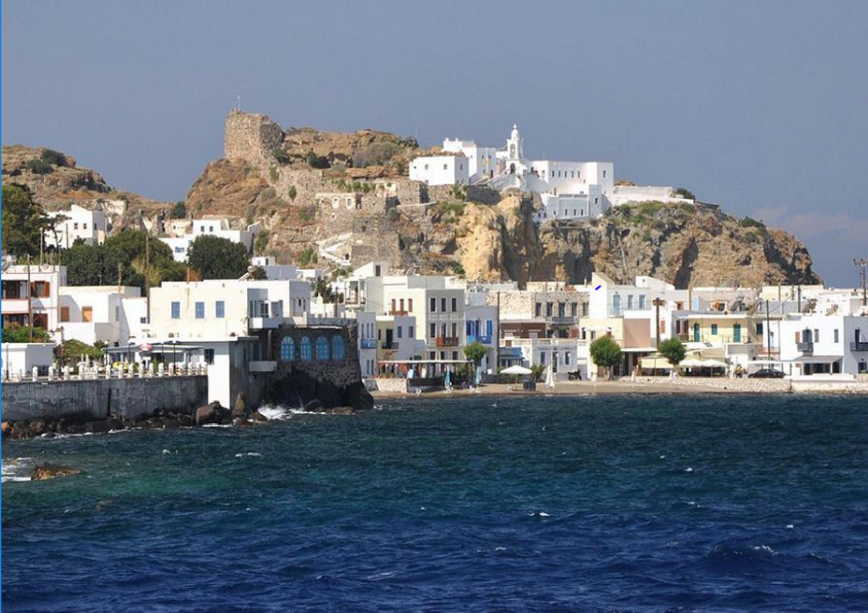 Νίσυρος: Διακοπές στο κρυμμένο νησί του Αιγαίου με την άγρια ομορφιά και την ηρεμία των γραφικών χωριών