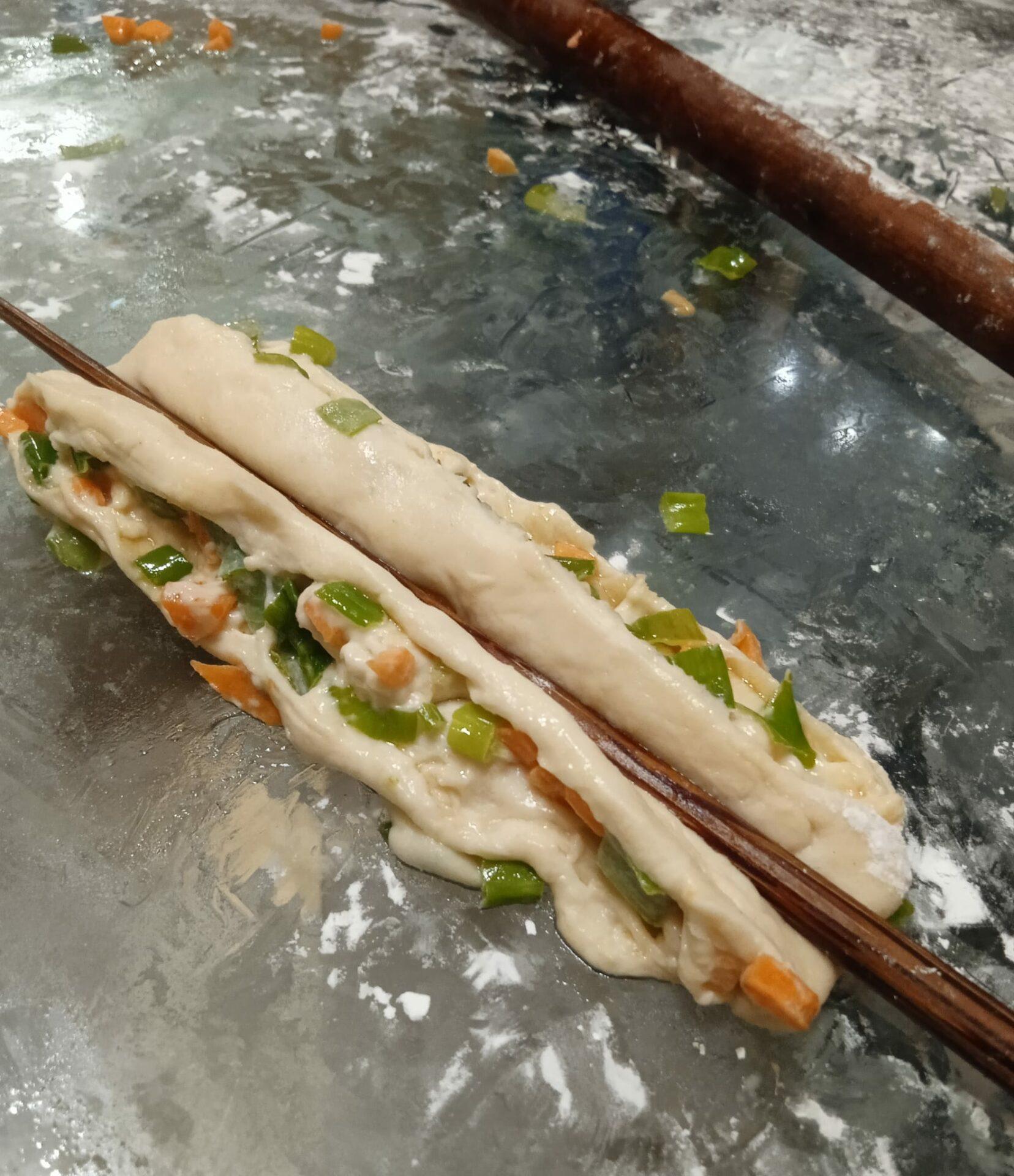 Αφράτα-ψωμάκια-με λαχανικά-συνταγή- Αφράτα-ψωμάκια-με λαχανικά-συνταγή-