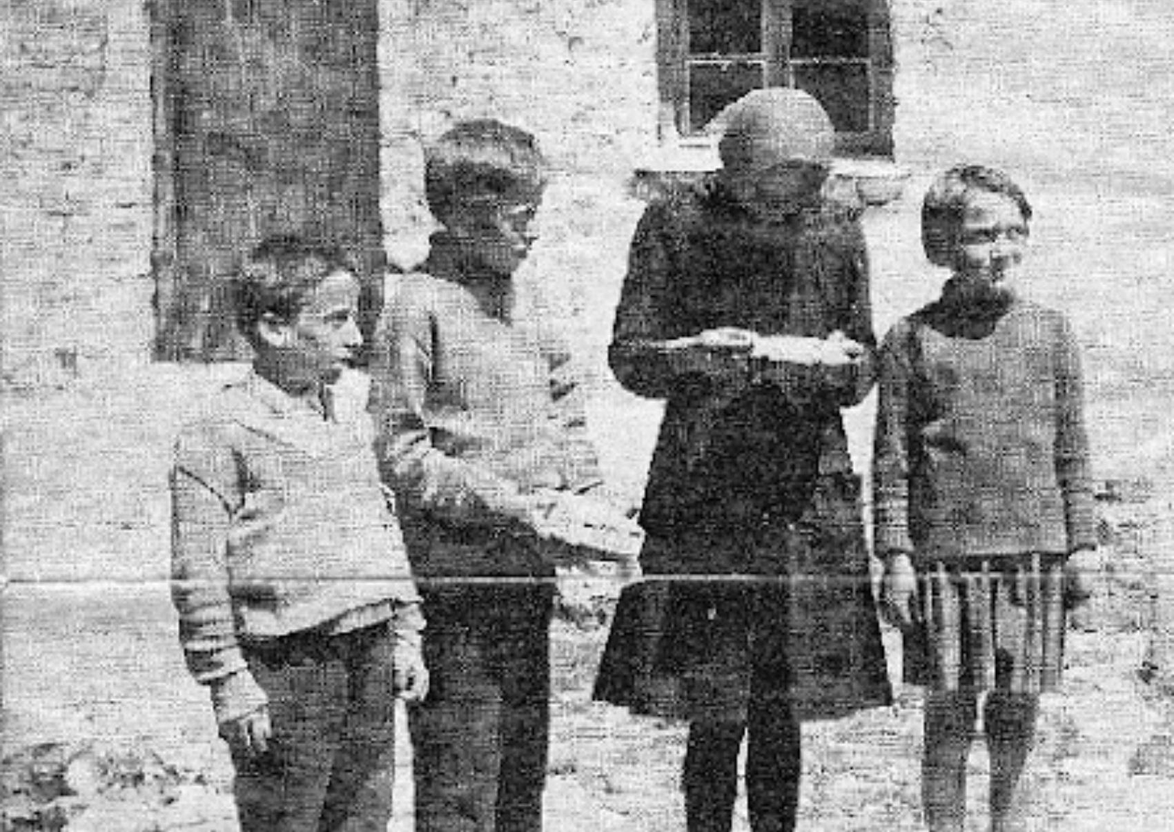 Αγγελική Πάντου και Κώστας Τζώρτζης: Το έγκλημα στο Πολυνέρι είναι η αληθινή ιστορία πίσω από την «Αναπαράσταση» του Θόδωρου Αγγελόπουλου