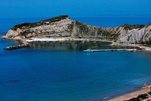 3-ήσυχα νησιά-για-οικονομικές διακοπές-Ερεικούσσα-Ιούνιο- 3-ήσυχα νησιά-για-οικονομικές διακοπές-Ερεικούσσα-Ιούνιο-