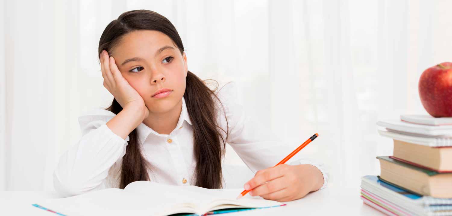 Back-to-School-2024-Συμβουλές-για-να-βοηθήσουν-οι-γονείς-ένα-παιδί-με-μαθησιακές-δυσκολίες-από-το-σπίτι Back-to-School-2024-Συμβουλές-για-να-βοηθήσουν-οι-γονείς-ένα-παιδί-με-μαθησιακές-δυσκολίες-από-το-σπίτι