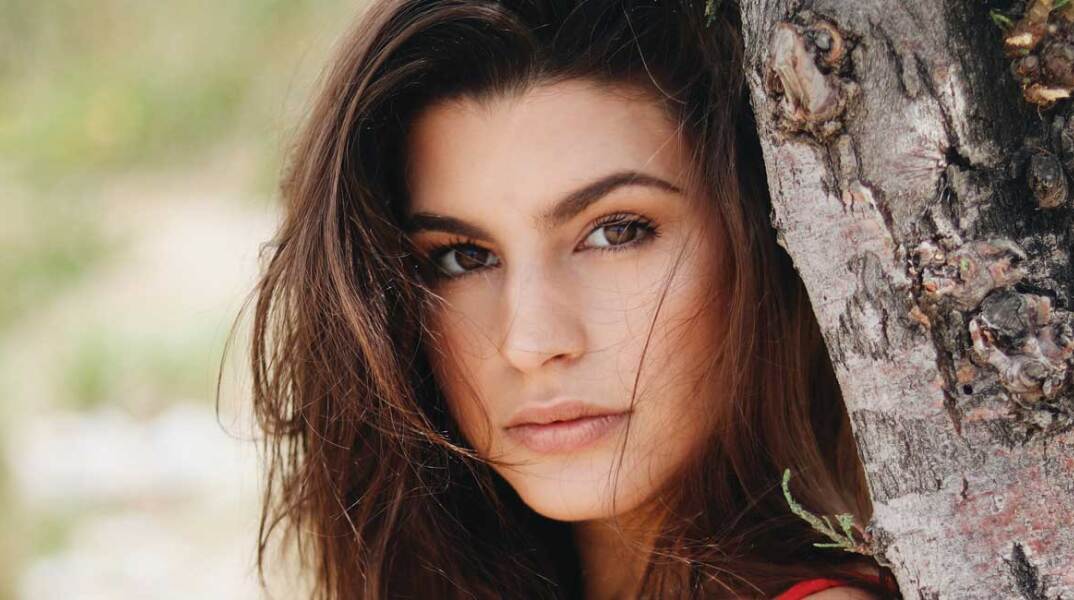 Άγιος Έρωτας-Δανάη Παππά- Άγιος Έρωτας-Δανάη Παππά-