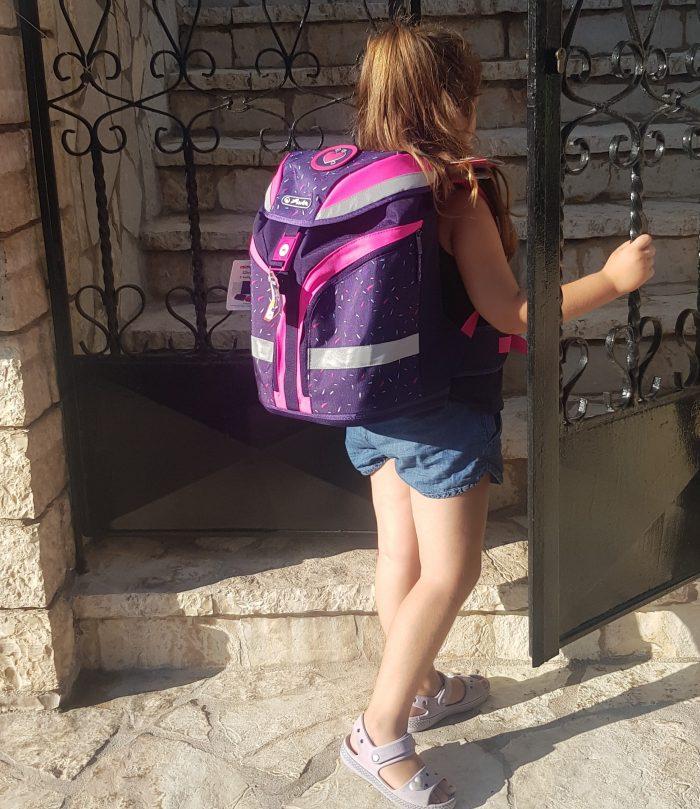 Συμβουλές-για-να-διαλέξετε-την-κατάλληλη-σχολική-τσάντα-ανάλογα-με-την-ηλικία-του-παιδιού Συμβουλές-για-να-διαλέξετε-την-κατάλληλη-σχολική-τσάντα-ανάλογα-με-την-ηλικία-του-παιδιού