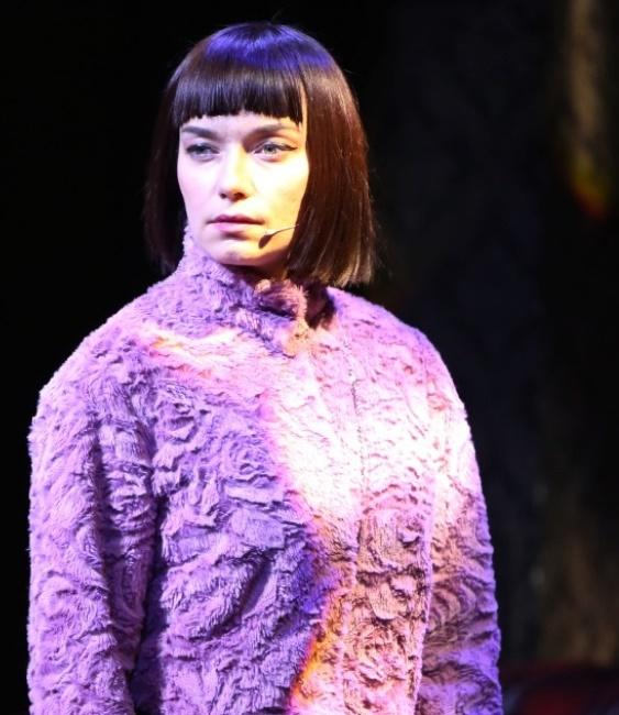 Ταμπού-spoiler- Ταμπού-spoiler-