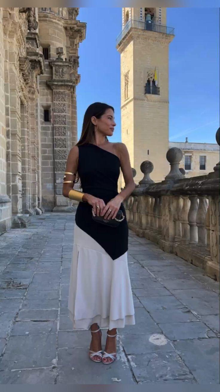 ιδέες-για-επίσημα φορέματα-για-κουμπάρες-τον-Αύγουστο-Σεπτέμβριο 2024- ιδέες-για-επίσημα φορέματα-για-κουμπάρες-τον-Αύγουστο-Σεπτέμβριο 2024-