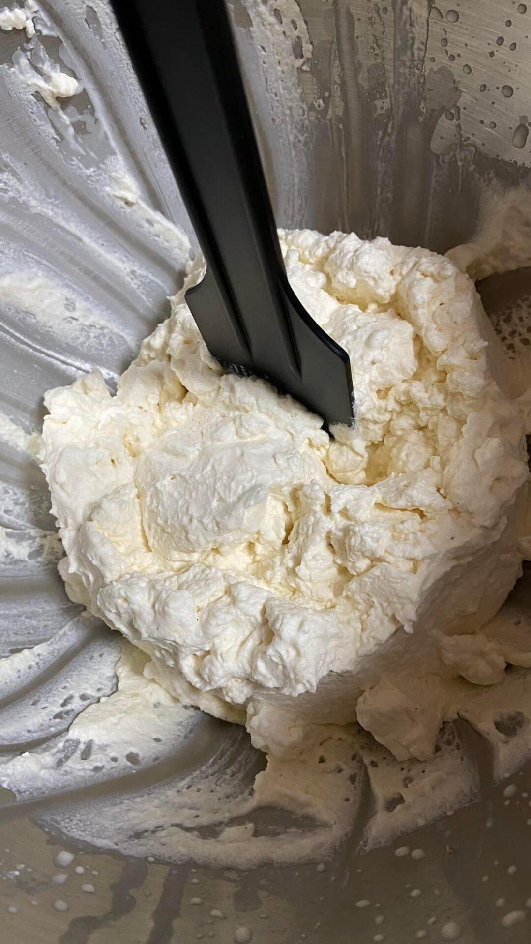 παγωτό-σάντουιτς-με-μαρμελάδα-συνταγή- παγωτό-σάντουιτς-με-μαρμελάδα-συνταγή-