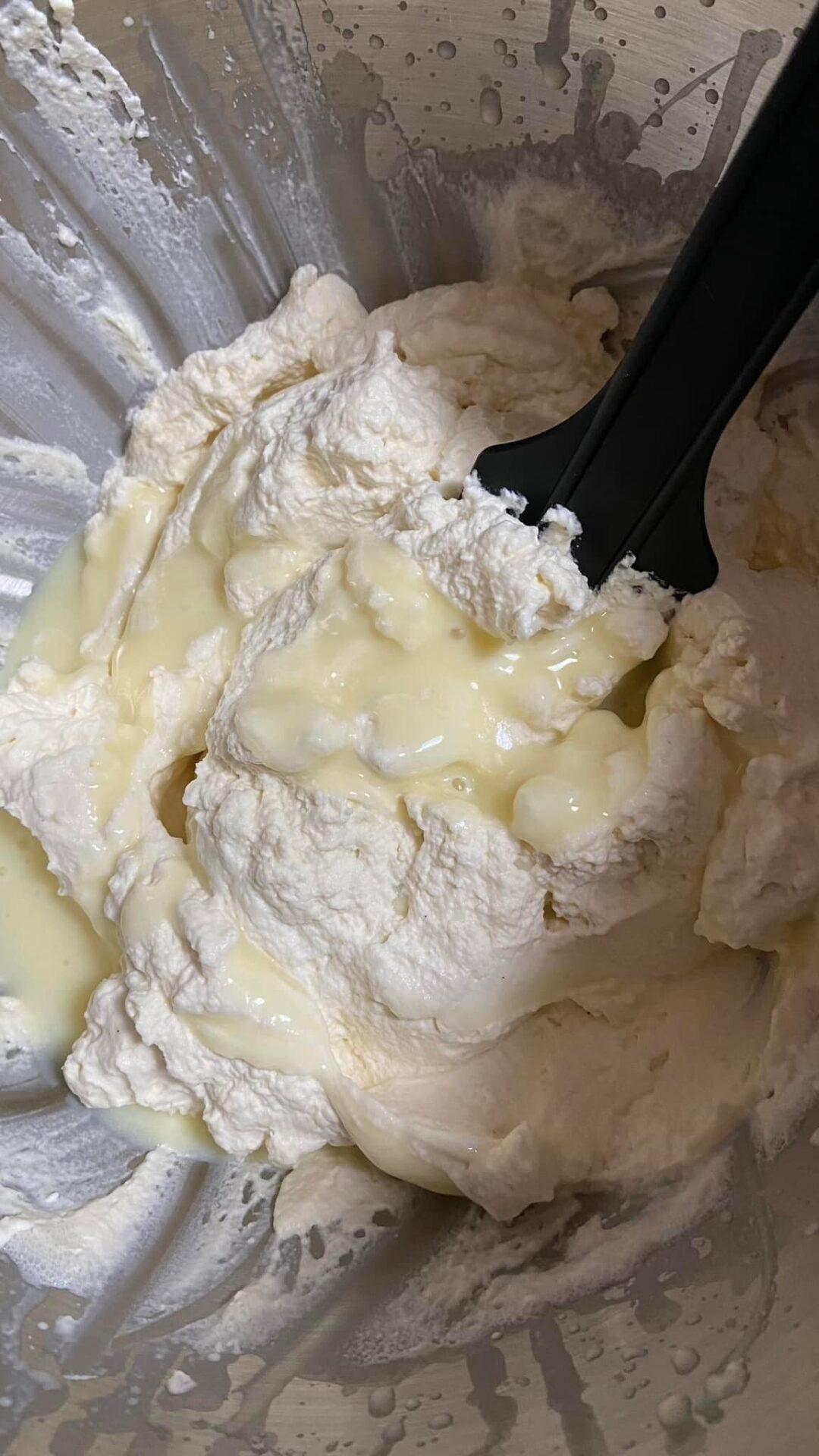 παγωτό-σάντουιτς-με-μαρμελάδα-συνταγή- παγωτό-σάντουιτς-με-μαρμελάδα-συνταγή-