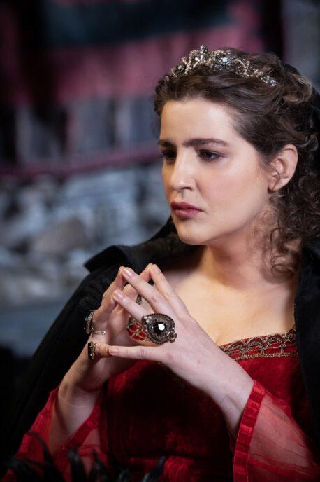 H Mάγισσα-Πανδώρα- H Mάγισσα-Πανδώρα-