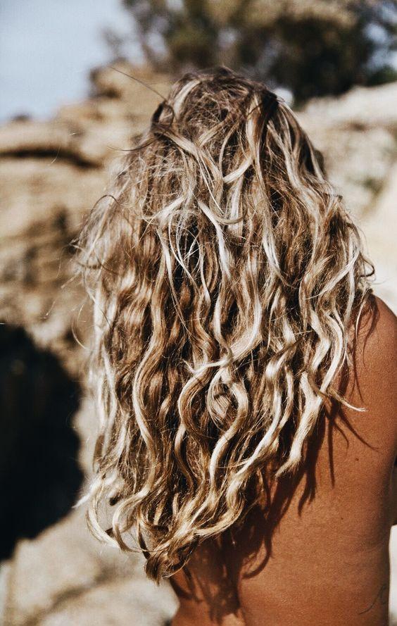 ιδέες-για-salty hair-το-Καλοκαίρι 2024- ιδέες-για-salty hair-το-Καλοκαίρι 2024-