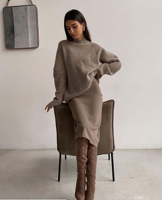 Ιδέες-για-Φθινοπωρινά-outfits-για-το-γραφείο-καφέ-pencil-φούστα-με-πουλόβερ Ιδέες-για-Φθινοπωρινά-outfits-για-το-γραφείο-καφέ-pencil-φούστα-με-πουλόβερ