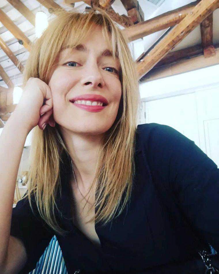 Ντάνυ-Γιαννακοπούλου-φωτογραφία-να-θηλάζει- Ντάνυ-Γιαννακοπούλου-φωτογραφία-να-θηλάζει-