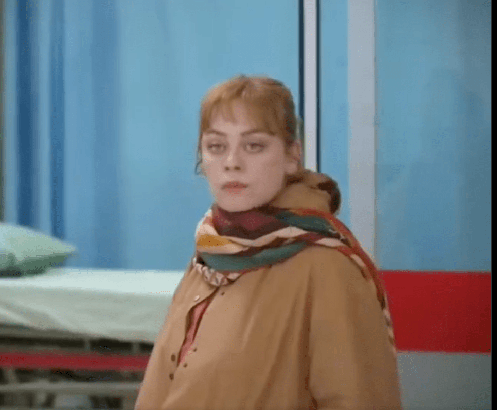 Bahar- Καινούργια Αρχή: Η Μπαχάρ ξεφτιλίζει την Ρενγκίν μπροστά σε όλους