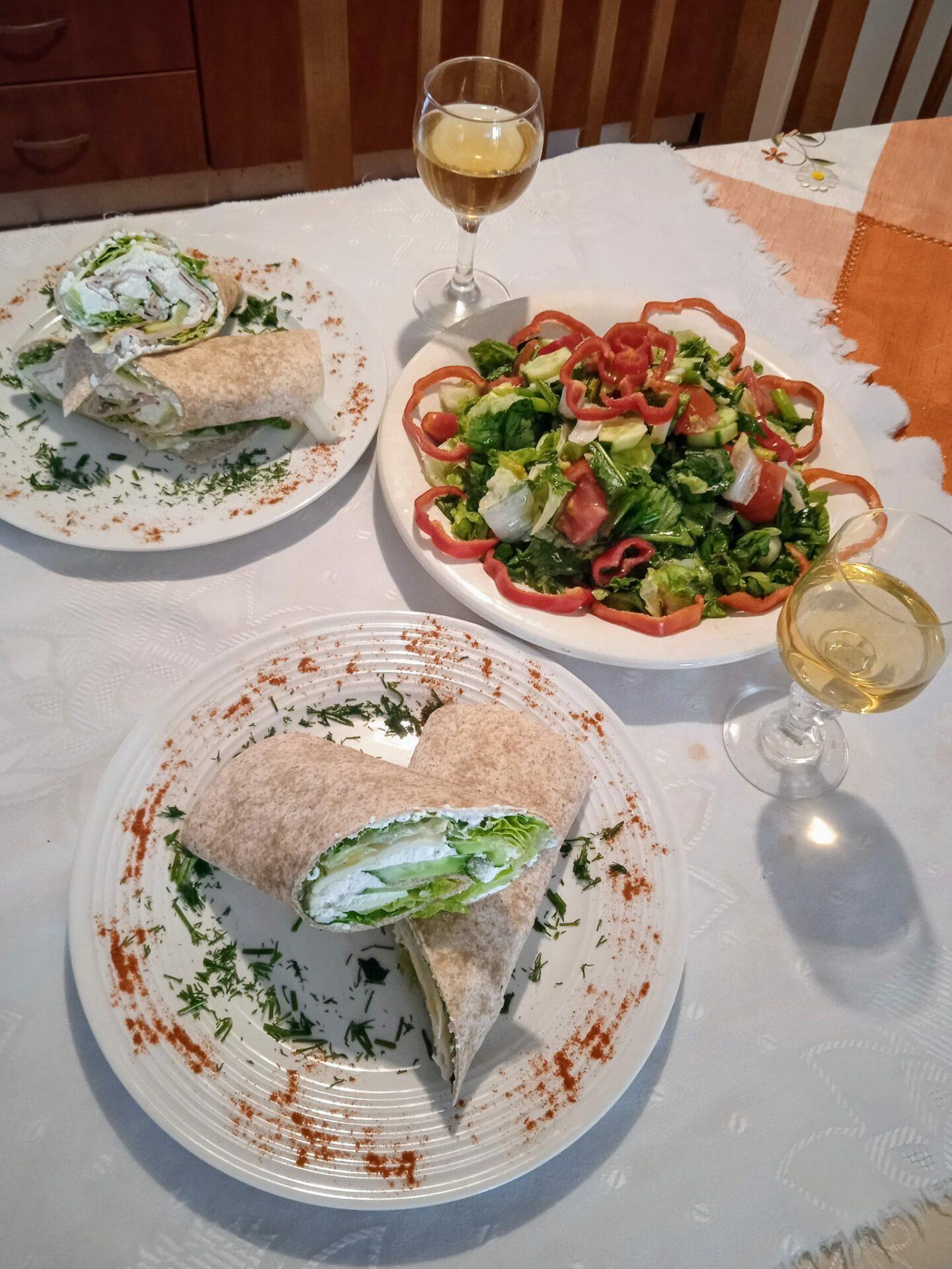 Τορτίγιες-ολικής-με cottage-συνταγή- Τορτίγιες-ολικής-με cottage-συνταγή-