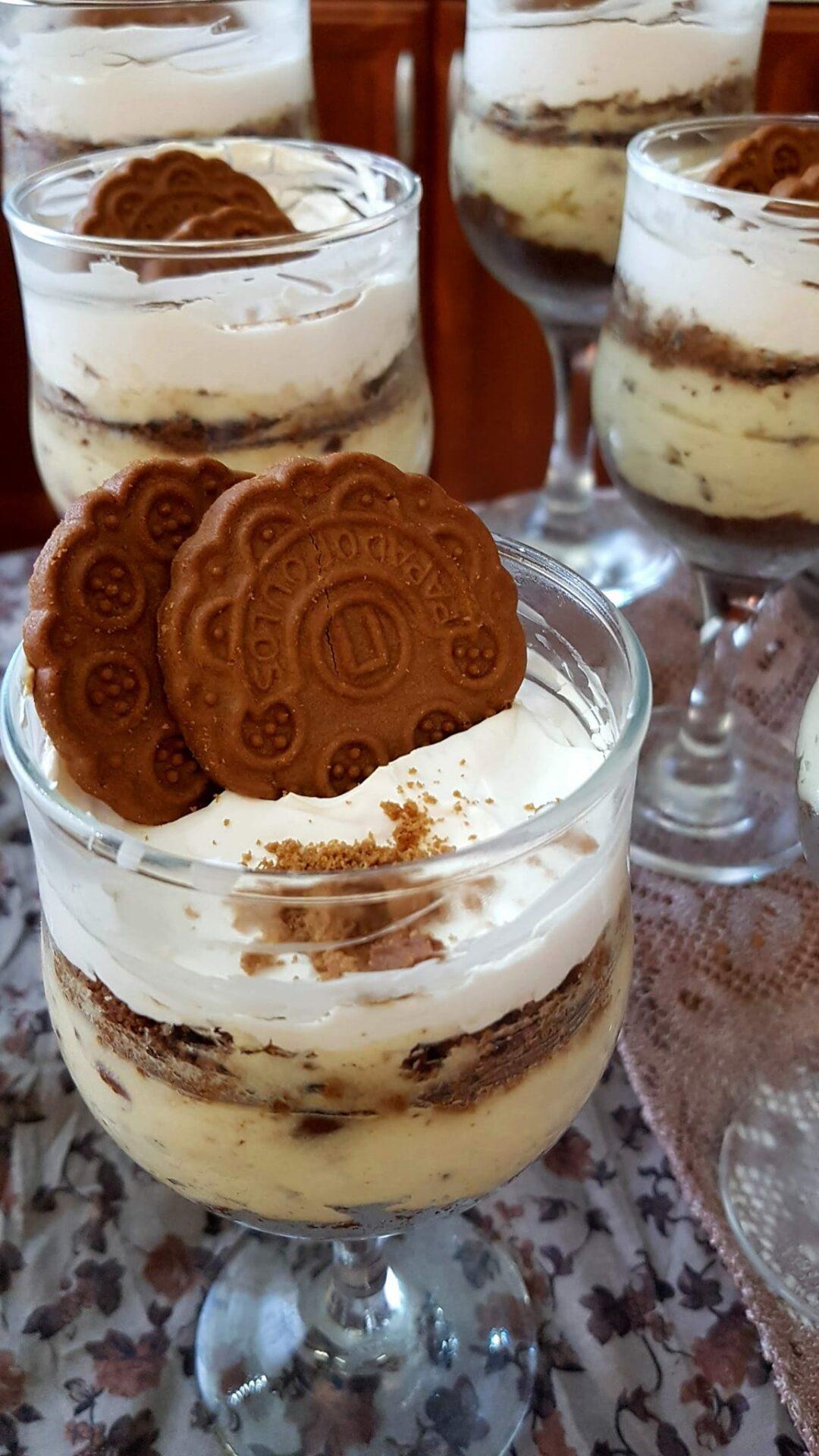 Οικονομικό-γλυκό-με 5 υλικά-συνταγή-