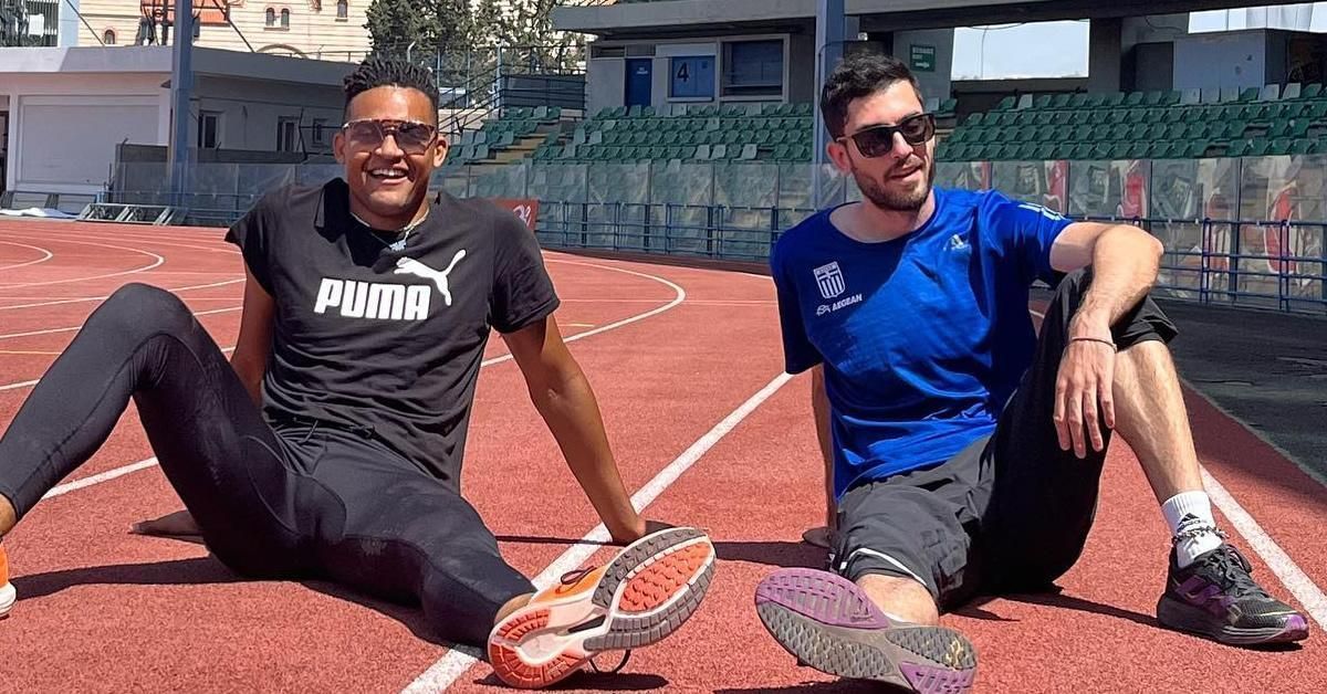 Μίλτος Τεντόγλου-και Εμμανουήλ Καραλής-δύο-νέοι-πρότυπα- Μίλτος Τεντόγλου-και Εμμανουήλ Καραλής-δύο-νέοι-πρότυπα-