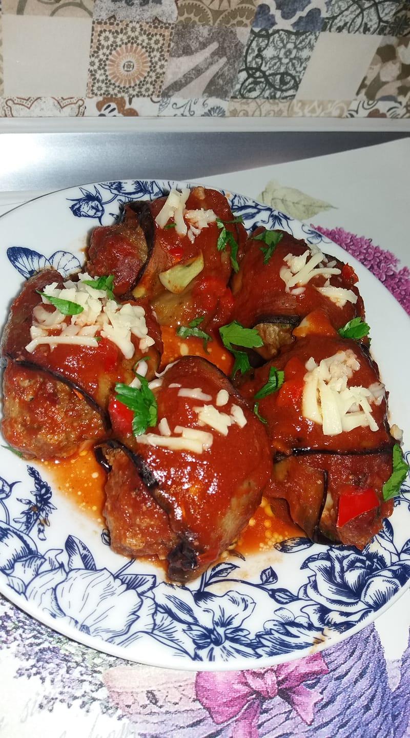 Κοκκινιστά-κεφτεδάκια-με μελιτζάνες-στο ταψί-συνταγή- Κοκκινιστά-κεφτεδάκια-με μελιτζάνες-στο ταψί-συνταγή-