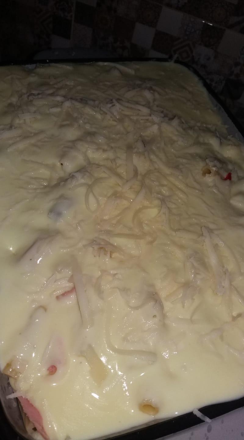 μακαρονοσουφλέ-με-ριγκατόνι-και-μπεσαμέλ-συνταγή- μακαρονοσουφλέ-με-ριγκατόνι-και-μπεσαμέλ-συνταγή-