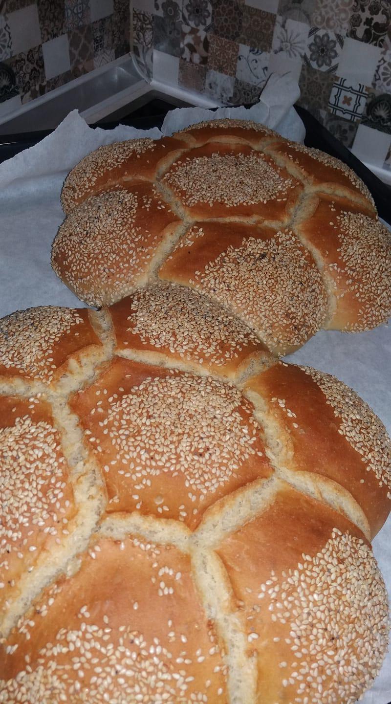 ψωμί-με-σουσάμι-συνταγή- ψωμί-με-σουσάμι-συνταγή-