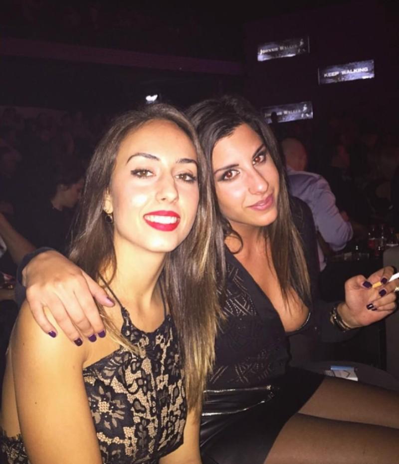 Νότης Σφακιανάκης-κόρη-Αφροδίτη- Νότης Σφακιανάκης-κόρη-Αφροδίτη-