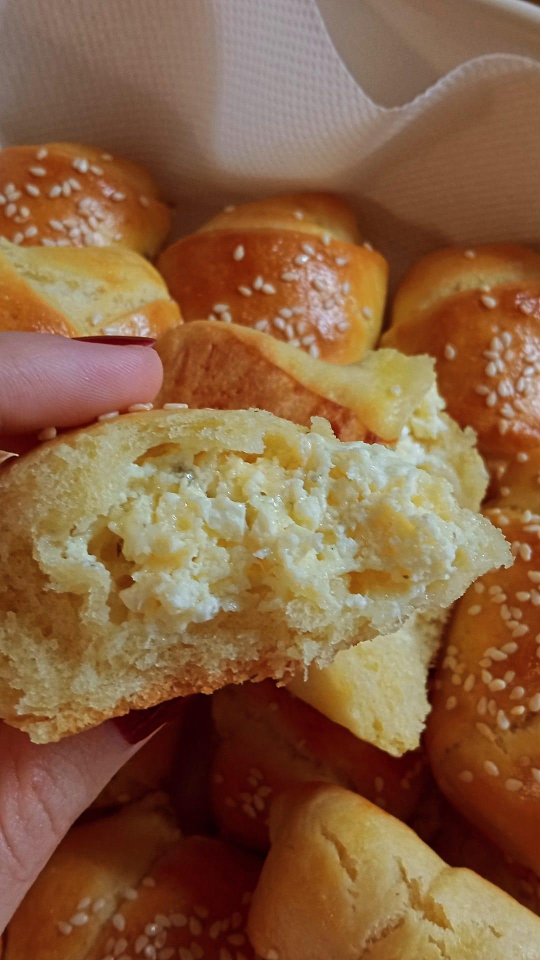 τυροπιτάκια-σαν-κρουασάν-για-σχολικό κολατσιό-συνταγή- τυροπιτάκια-σαν-κρουασάν-για-σχολικό κολατσιό-συνταγή-