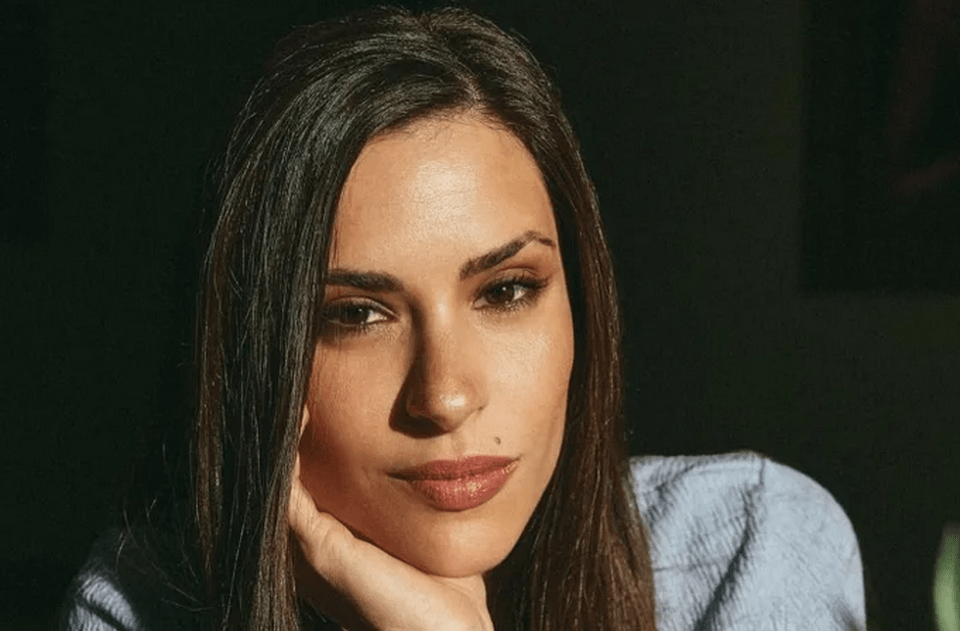 Διάφανη Αγάπη: Η Βαλέρια κατέχει σημαντικές πληροφορίες σχετικά με την υπόθεση της δολοφονίας του Στέφανου