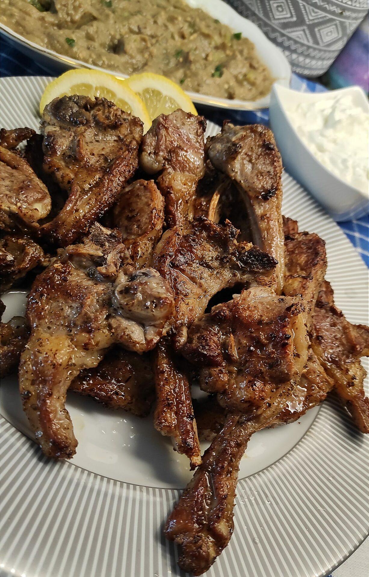 Παϊδάκια-στο σχαροτήγανο-αρνίσια-συνταγή- Παϊδάκια-στο σχαροτήγανο-αρνίσια-συνταγή-