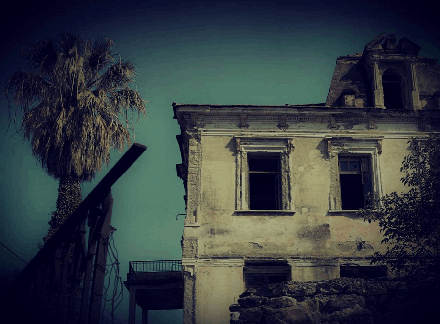 Οι-θρύλοι-πίσω-από-το-στοιχειωμένο-σπίτι-του-Πηλίου Οι-θρύλοι-πίσω-από-το-στοιχειωμένο-σπίτι-του-Πηλίου