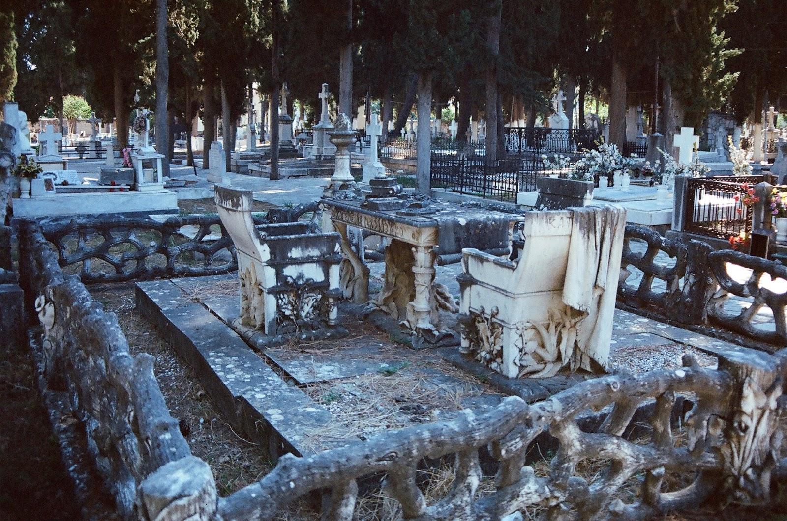 Οι-θρύλοι-πίσω-από-το-στοιχειωμένο-σπίτι-του-Πηλίου Οι-θρύλοι-πίσω-από-το-στοιχειωμένο-σπίτι-του-Πηλίου