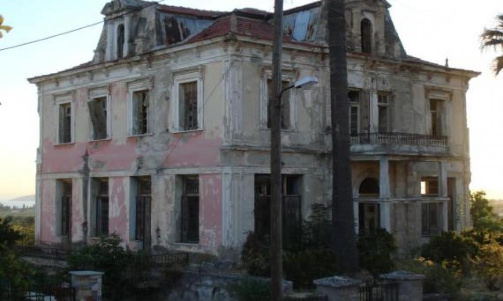 Οι-θρύλοι-πίσω-από-το-στοιχειωμένο-σπίτι-του-Πηλίου Οι-θρύλοι-πίσω-από-το-στοιχειωμένο-σπίτι-του-Πηλίου