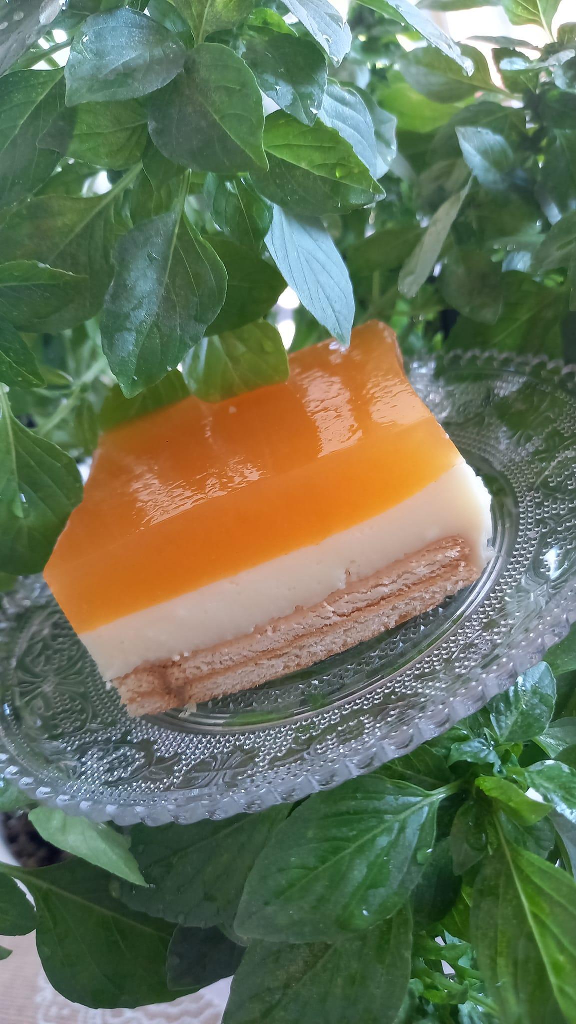 Κλασικό-μπισκοτόγλυκο-με κρέμα-και-ζελέ ροδάκινο-συνταγή- Κλασικό-μπισκοτόγλυκο-με κρέμα-και-ζελέ ροδάκινο-συνταγή-