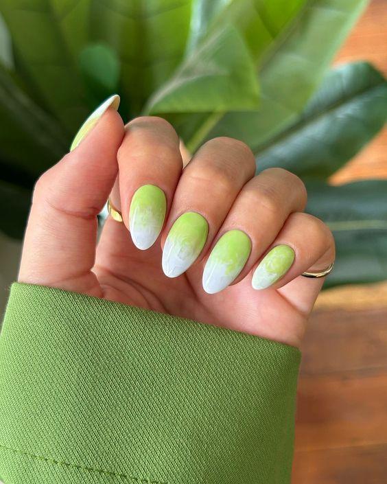 matcha nails-τάσεις-του-TikTok-Φθινόπωρο-Χειμώνας-2024-2025-στα-νύχια-ιδέες- matcha nails-τάσεις-του-TikTok-Φθινόπωρο-Χειμώνας-2024-2025-στα-νύχια-ιδέες-