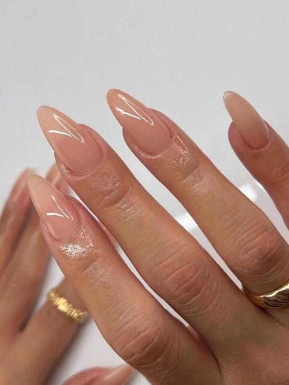 nude nails-τάσεις-του-TikTok-Φθινόπωρο-Χειμώνας-2024-2025-στα-νύχια-ιδέες- nude nails-τάσεις-του-TikTok-Φθινόπωρο-Χειμώνας-2024-2025-στα-νύχια-ιδέες-