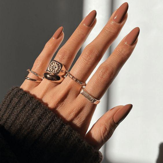 σοκολατί νύχια-τάσεις-του-TikTok-Φθινόπωρο-Χειμώνας-2024-2025-στα-νύχια-ιδέες- σοκολατί νύχια-τάσεις-του-TikTok-Φθινόπωρο-Χειμώνας-2024-2025-στα-νύχια-ιδέες-