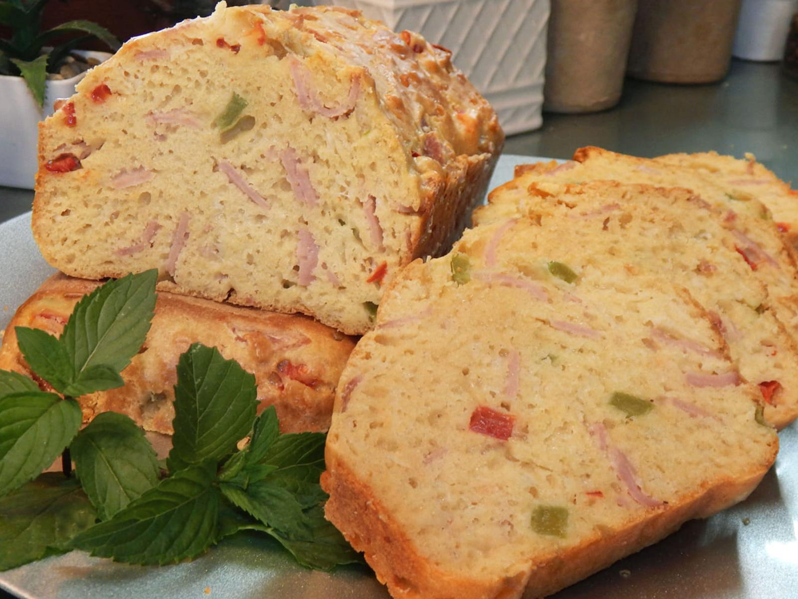 Αλμυρό κέικ: Η εύκολη συνταγή για το ταπεράκι του σχολείου