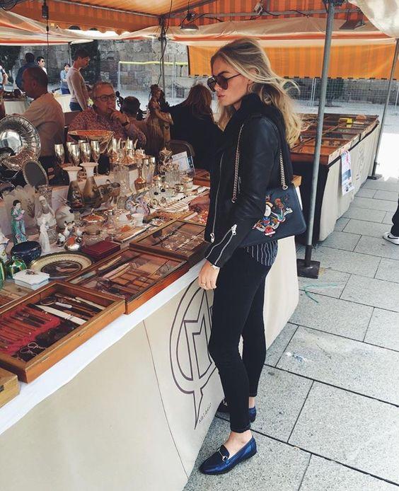 mules-τάσεις-στα-γυναικεία παπούτσια-Φθινόπωρο-Χειμώνας 2024-2025-ιδέες- mules-τάσεις-στα-γυναικεία παπούτσια-Φθινόπωρο-Χειμώνας 2024-2025-ιδέες-