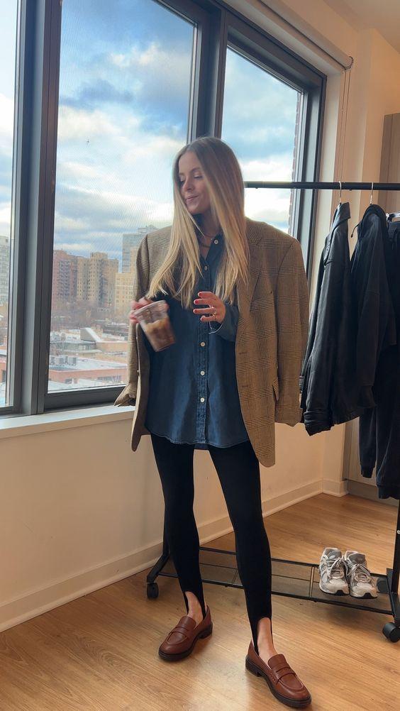 mules-τάσεις-στα-γυναικεία παπούτσια-Φθινόπωρο-Χειμώνας 2024-2025-ιδέες- mules-τάσεις-στα-γυναικεία παπούτσια-Φθινόπωρο-Χειμώνας 2024-2025-ιδέες-