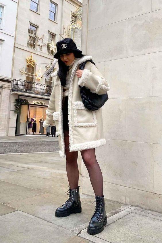 παπούτσια-με-τρακτερωτούς πάτους-τάσεις-στα-γυναικεία παπούτσια-Φθινόπωρο-Χειμώνας 2024-2025-ιδέες- παπούτσια-με-τρακτερωτούς πάτους-τάσεις-στα-γυναικεία παπούτσια-Φθινόπωρο-Χειμώνας 2024-2025-ιδέες-