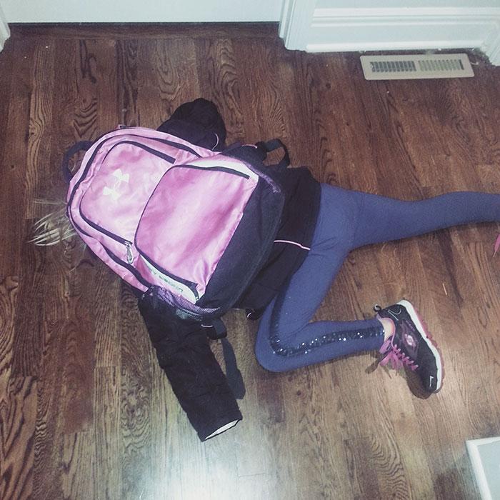 αστείες εικόνες-με-παιδιά-πριν-και-μετά-το-σχολείο- αστείες εικόνες-με-παιδιά-πριν-και-μετά-το-σχολείο-