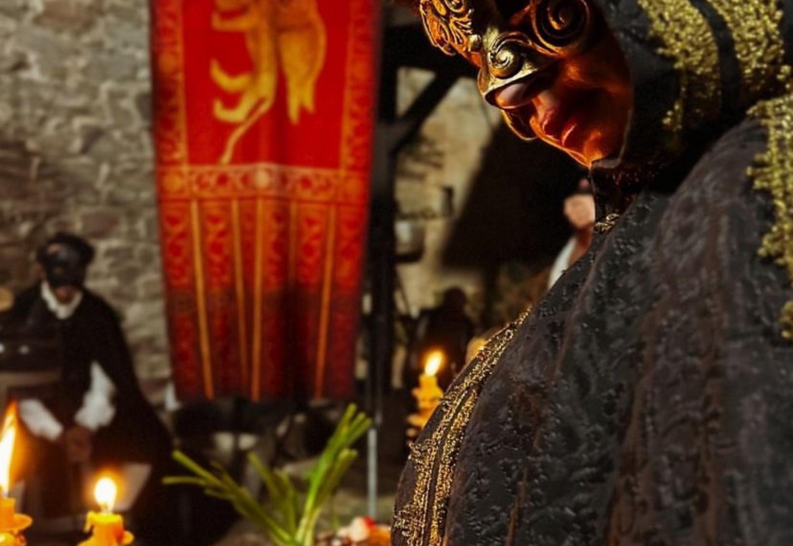 Η Μάγισσα-Πανδώρα- Η Μάγισσα-Πανδώρα-