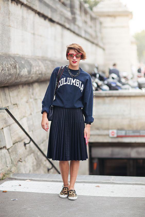 μπλε-φούτερ-με-μάξι-φούστα-με-πιέτες-ιδέες- μπλε-φούτερ-με-μάξι-φούστα-με-πιέτες-ιδέες-