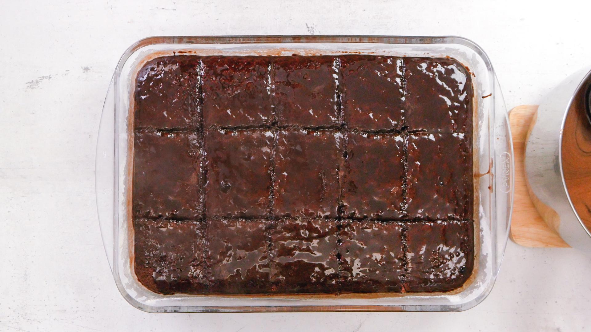 Οικονομική-σοκολατόπιτα-συνταγή- Οικονομική-σοκολατόπιτα-συνταγή-