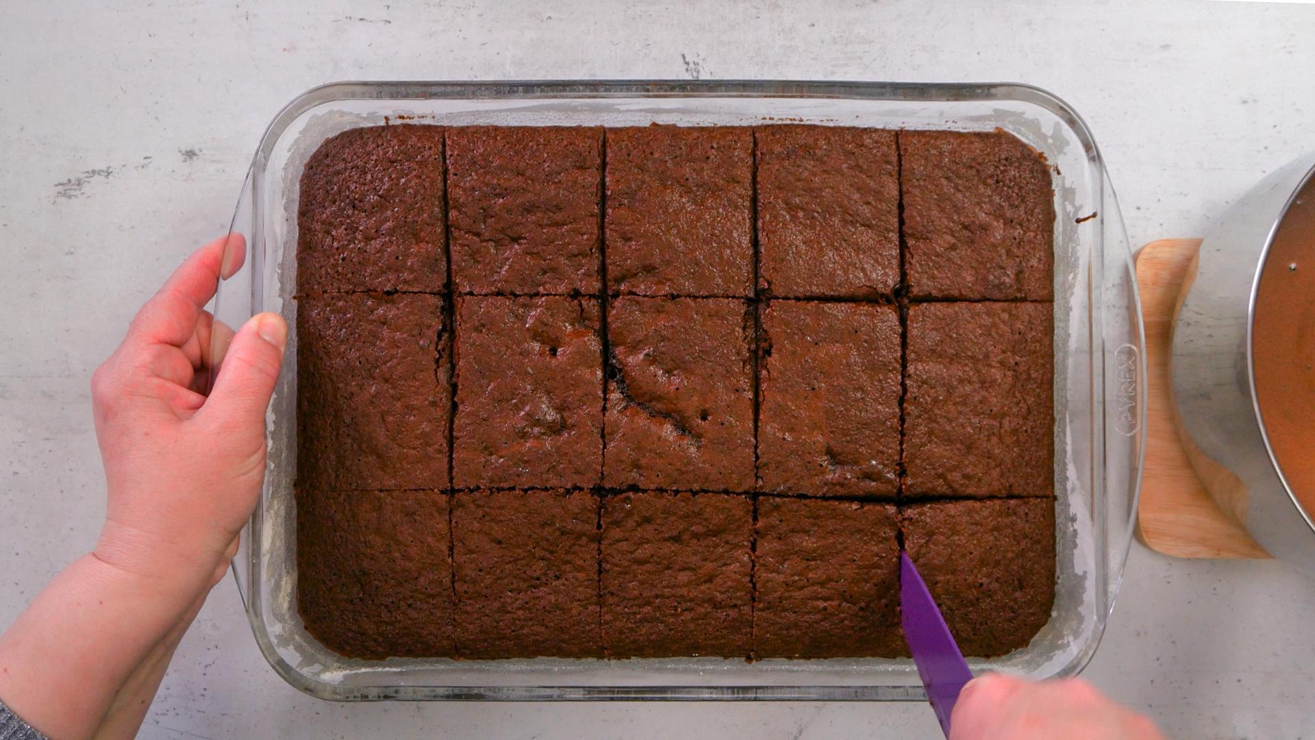 Οικονομική-σοκολατόπιτα-συνταγή- Οικονομική-σοκολατόπιτα-συνταγή-