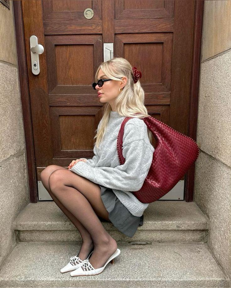 τσάντες-με-ενιαίο λουρί-τάσεις-στις-τσάντες-και-στα-τσαντάκια-Φθινόπωρο-Χειμώνας 2024-2025-ιδέες- τσάντες-με-ενιαίο λουρί-τάσεις-στις-τσάντες-και-στα-τσαντάκια-Φθινόπωρο-Χειμώνας 2024-2025-ιδέες-