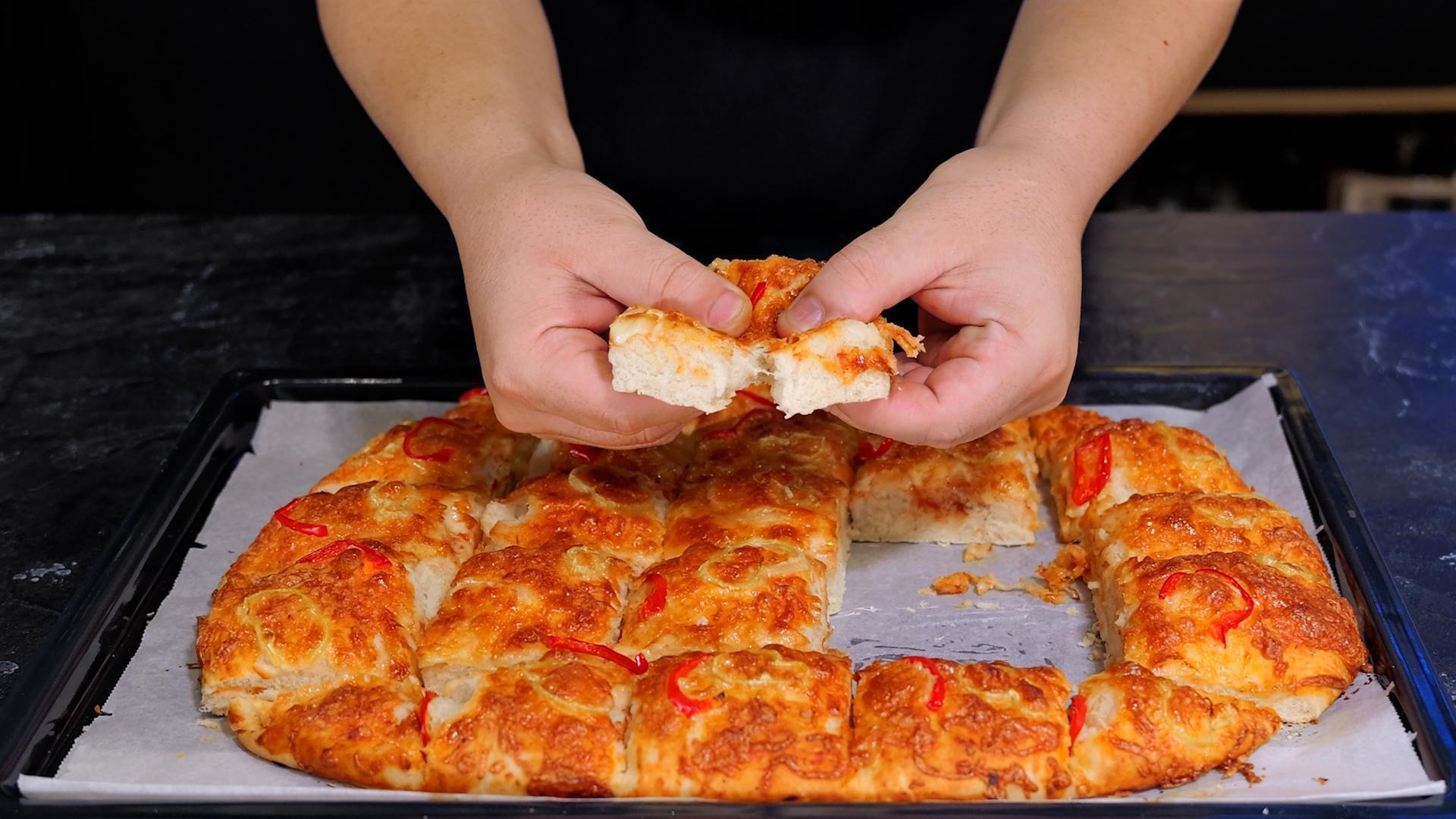 πιτσοψωμάκια-από-τον-Παναγιώτη Παπαδάκη-συνταγή- πιτσοψωμάκια-από-τον-Παναγιώτη Παπαδάκη-συνταγή-