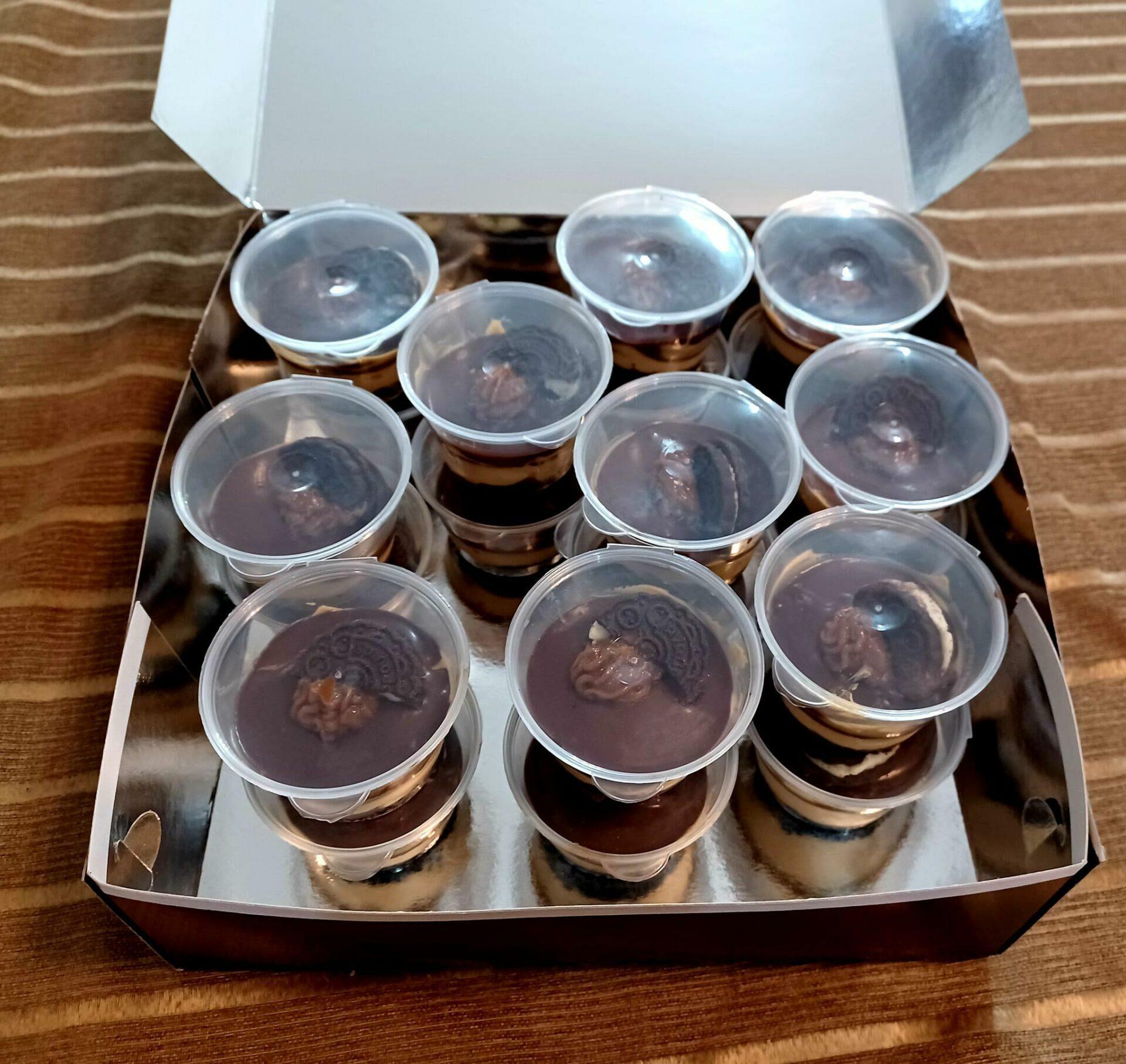 Ατομικά-cheesecake-με OREO-και καραμέλα-συνταγή- Ατομικά-cheesecake-με OREO-και καραμέλα-συνταγή-