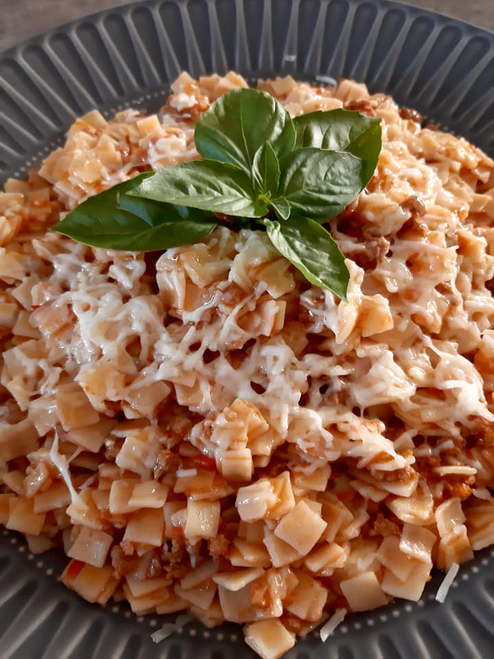 Χυλοπιτάκι-με κιμά-για-το-ολοήμερο-συνταγή- Χυλοπιτάκι-με κιμά-για-το-ολοήμερο-συνταγή-