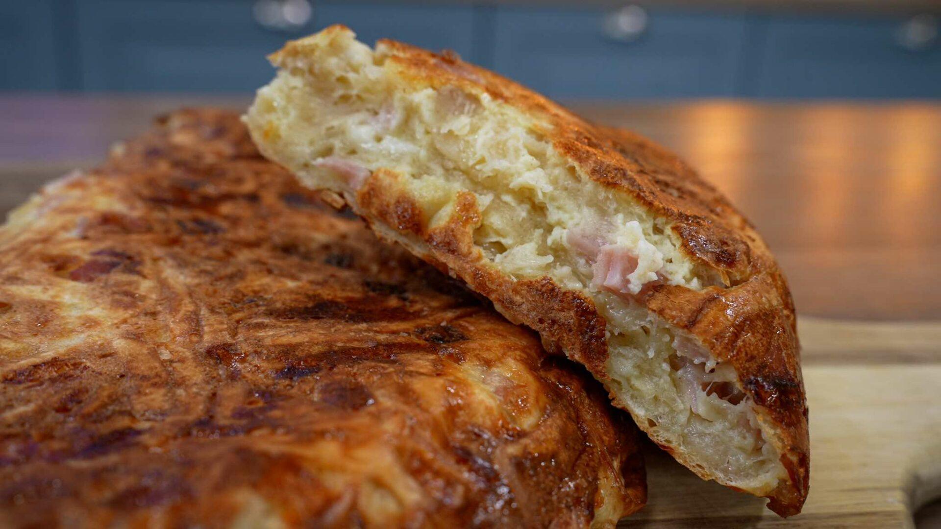 ζαμπονοκασερόπιτα-με-τορτίγιες-συνταγή- ζαμπονοκασερόπιτα-με-τορτίγιες-συνταγή-