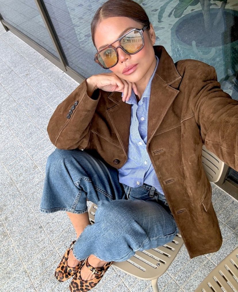 Suede jackets: 15 ιδέες για να συνδυάσεις την απόλυτη τάση του Φετινού Χειμώνα 3 Suede jackets: 14+1ιδέες για να συνδυάσεις την απόλυτη τάση του Φετινού Χειμώνα