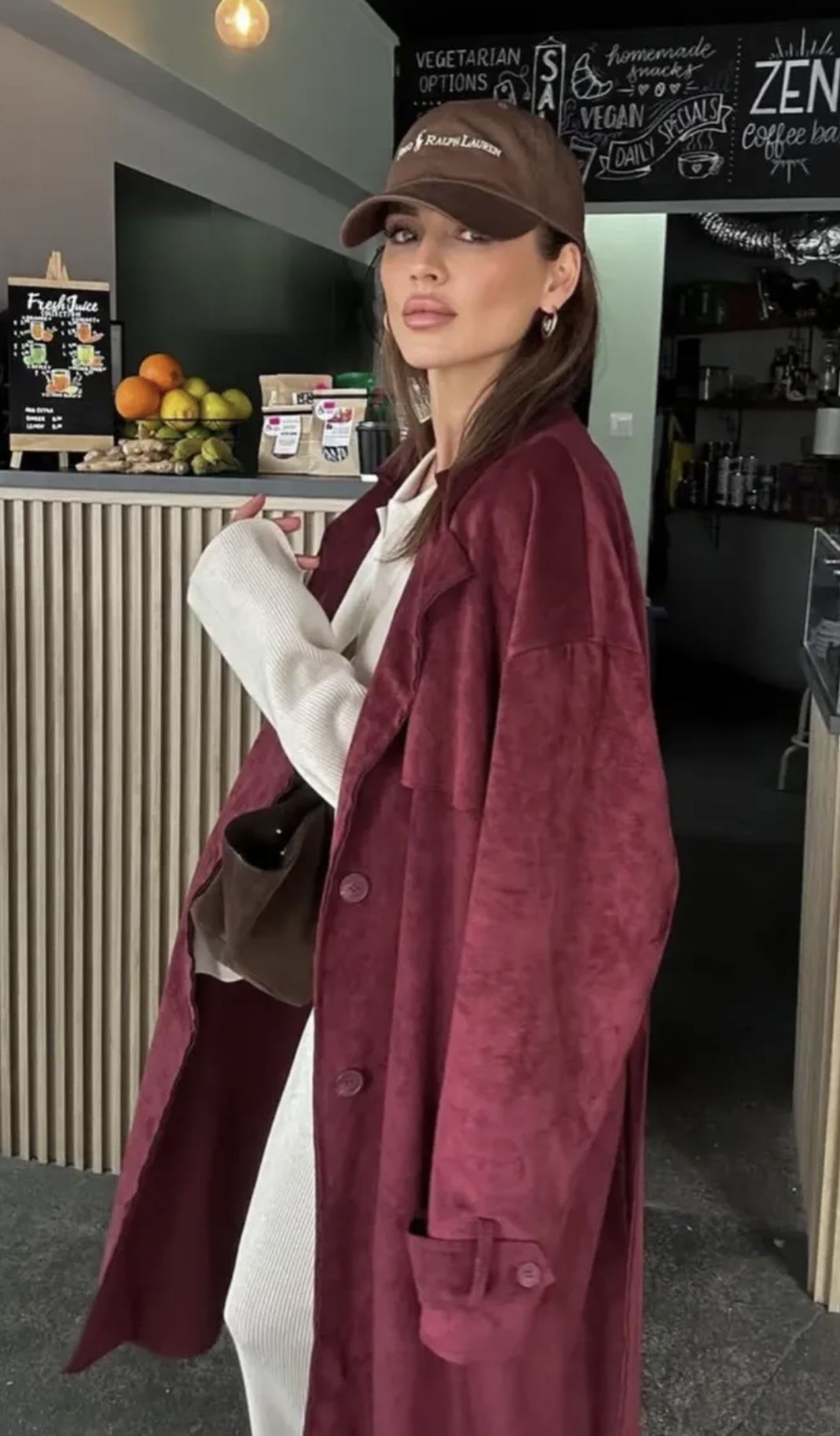 Suede jackets: 15 ιδέες για να συνδυάσεις την απόλυτη τάση του Φετινού Χειμώνα 4 Suede jackets: 14+1ιδέες για να συνδυάσεις την απόλυτη τάση του Φετινού Χειμώνα